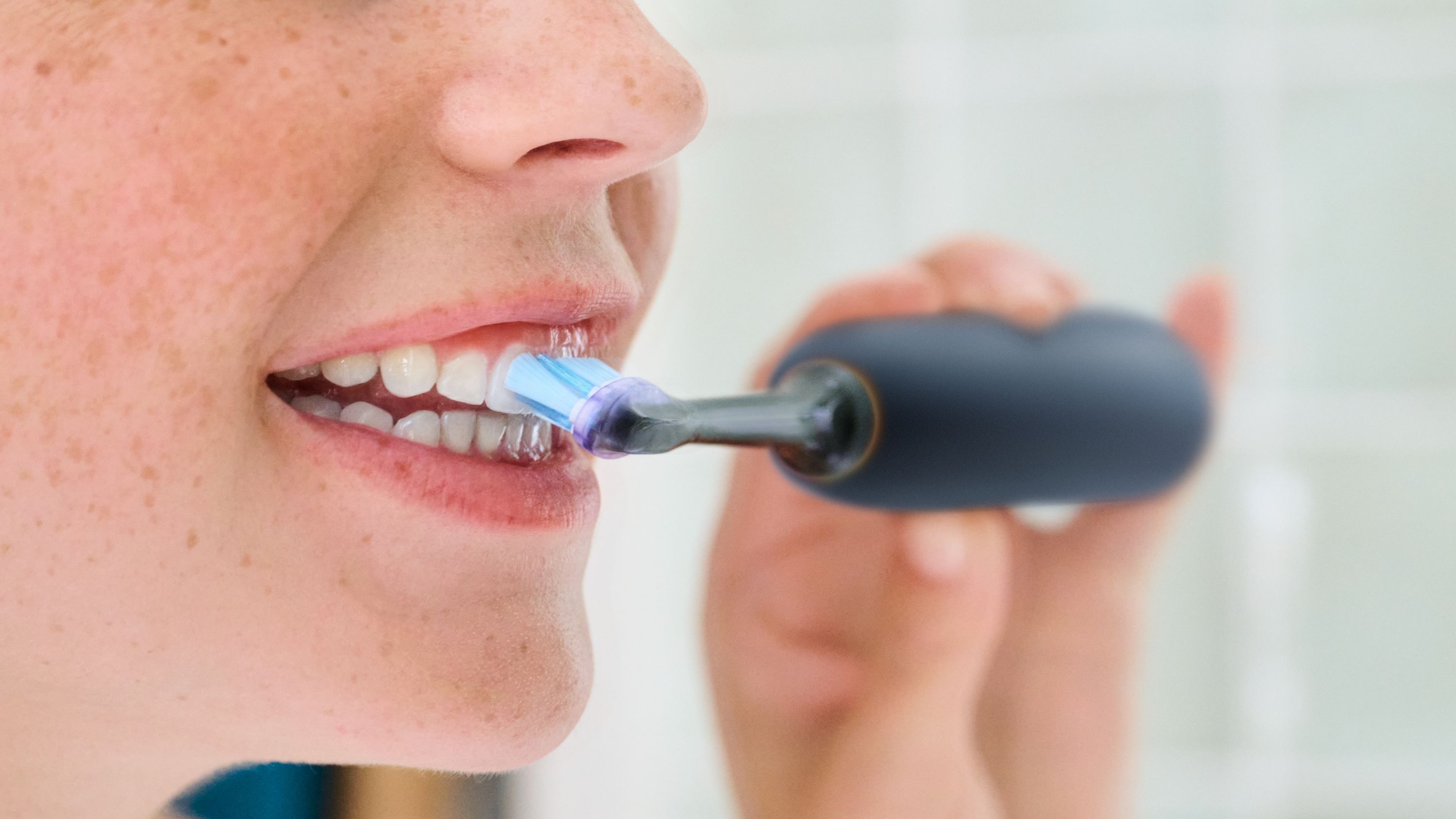 Philips Sonicare Premium Gum Care Pakke med 4 børstehovede, sort