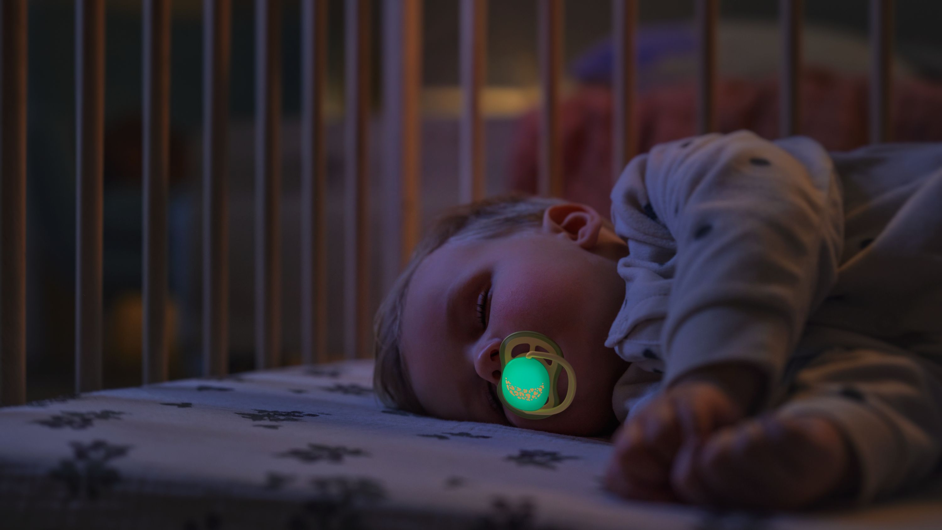 Philips Avent Pacifier ultra air dag og nat, 18+m, gul
