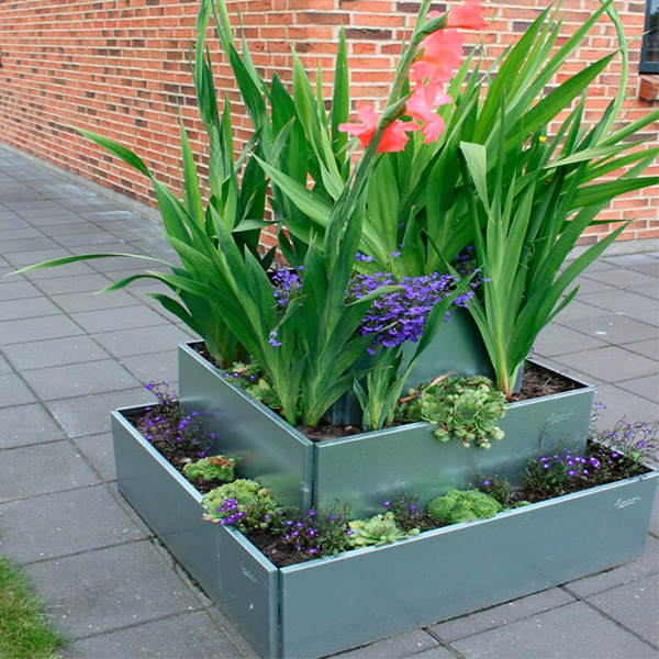 Land Odlingslåda - Pyramid tre nivåer