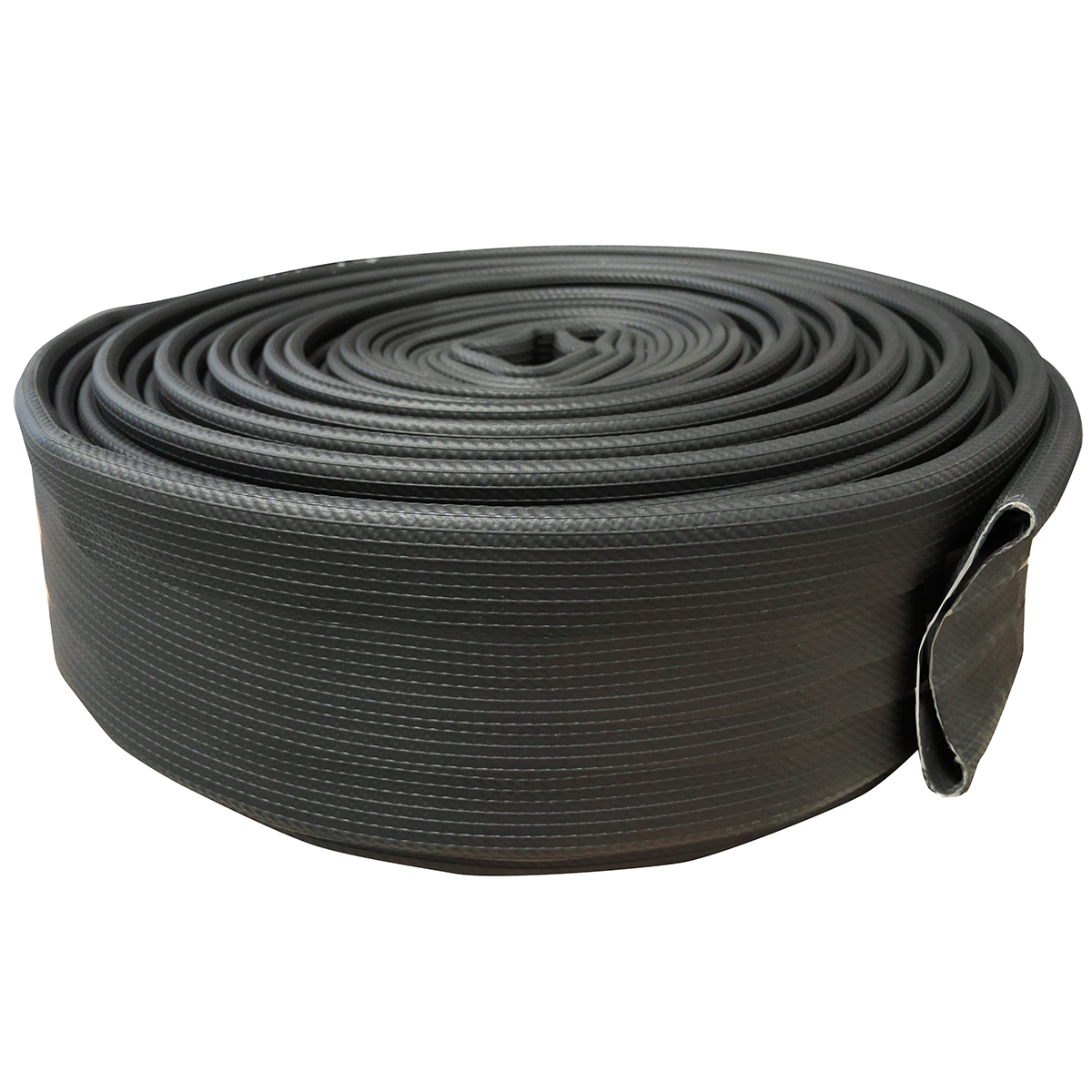 Fladliggende vandslange til pumpning af vand