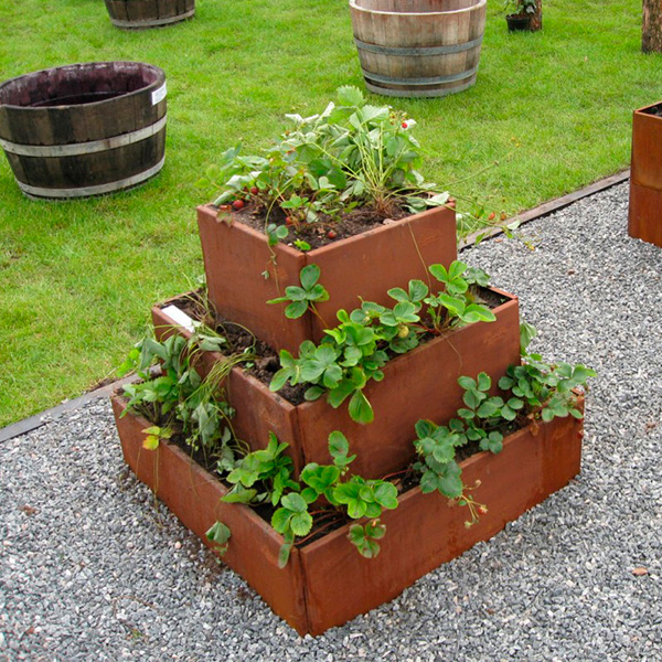 Odlingslåda - Pyramid tre nivåer