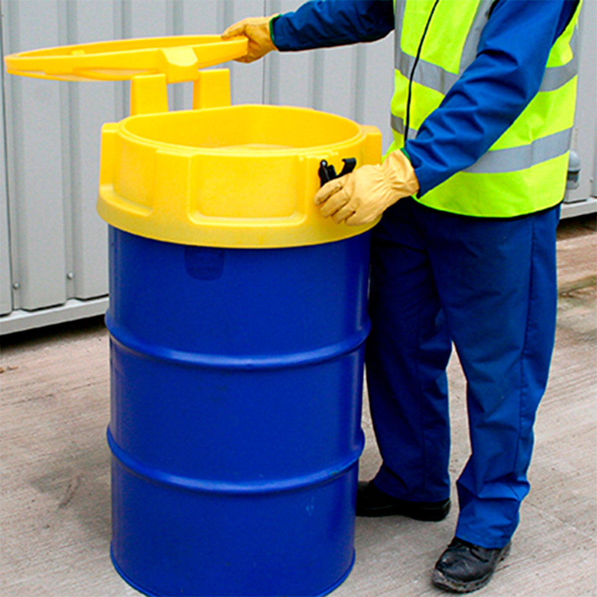 Tromletragt med låg til spildolie