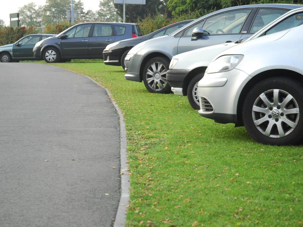 Græsarmering til parkeringspladser