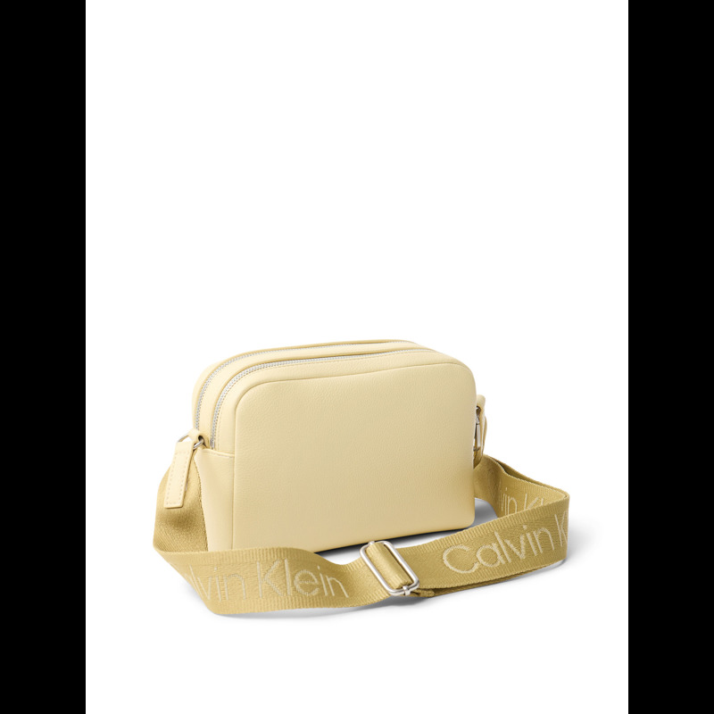 Calvin Klein Crossbody Ultralight Ljusgul 3