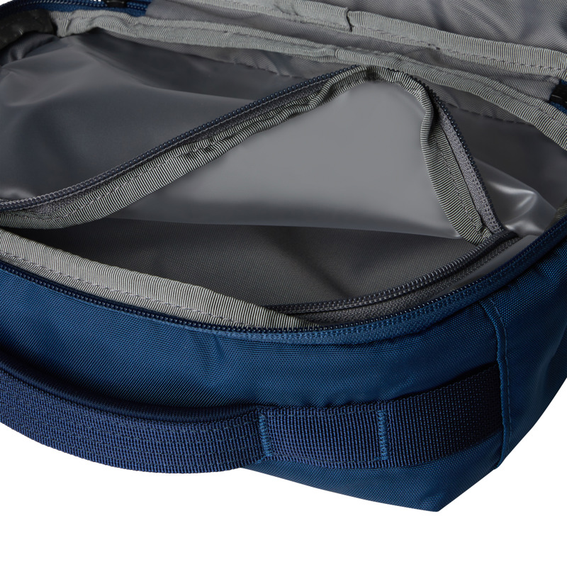 The North Face Toilettaske Base Camp Voyager Navy 3