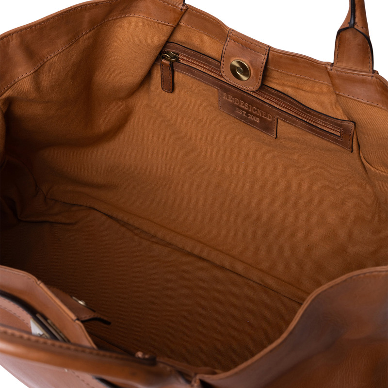 RE:DESIGNED Axelväska Urda Big Mocca Brun 6
