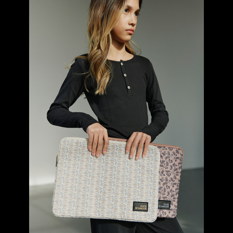 Sofie Schnoor Dator Sleeve Anna Blommigt tryck 13" 5