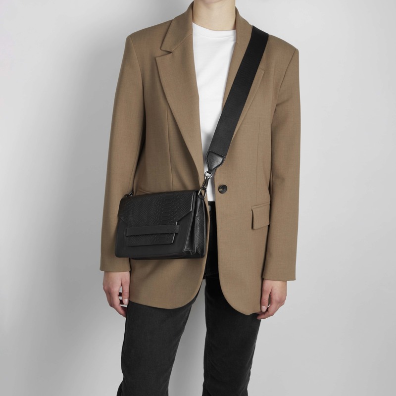 MARKBERG Crossbody Arabella Svart 2