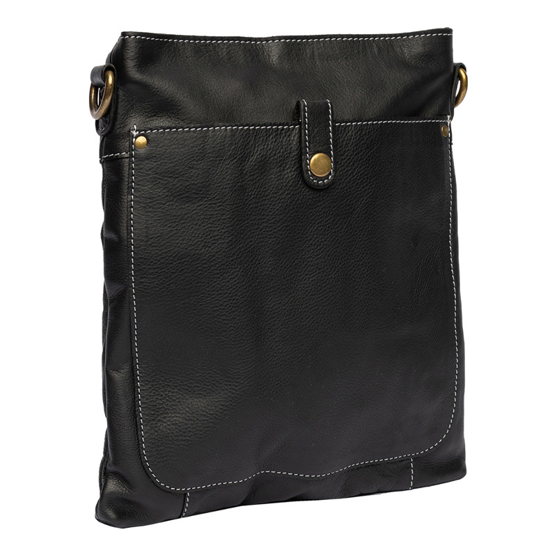 RE:DESIGNED Crossbody Easton Small Svart 3