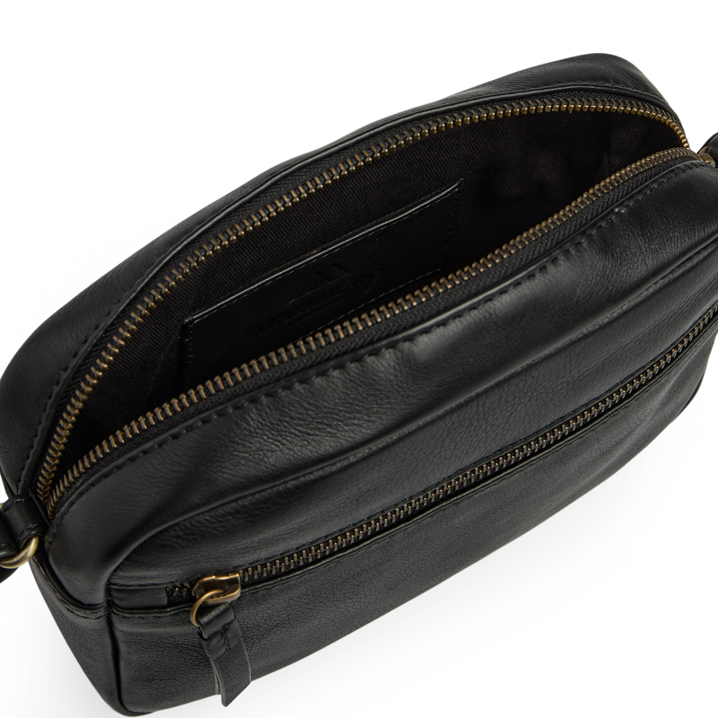 MARKBERG Crossbody Terra Svart 3