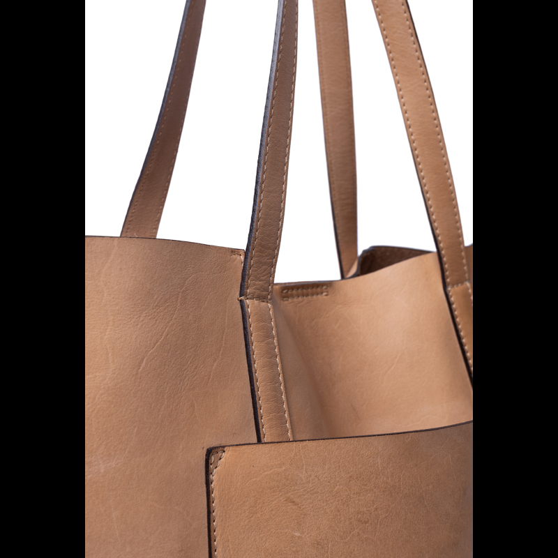 RE:DESIGNED Shopper Nuha Kamel 3