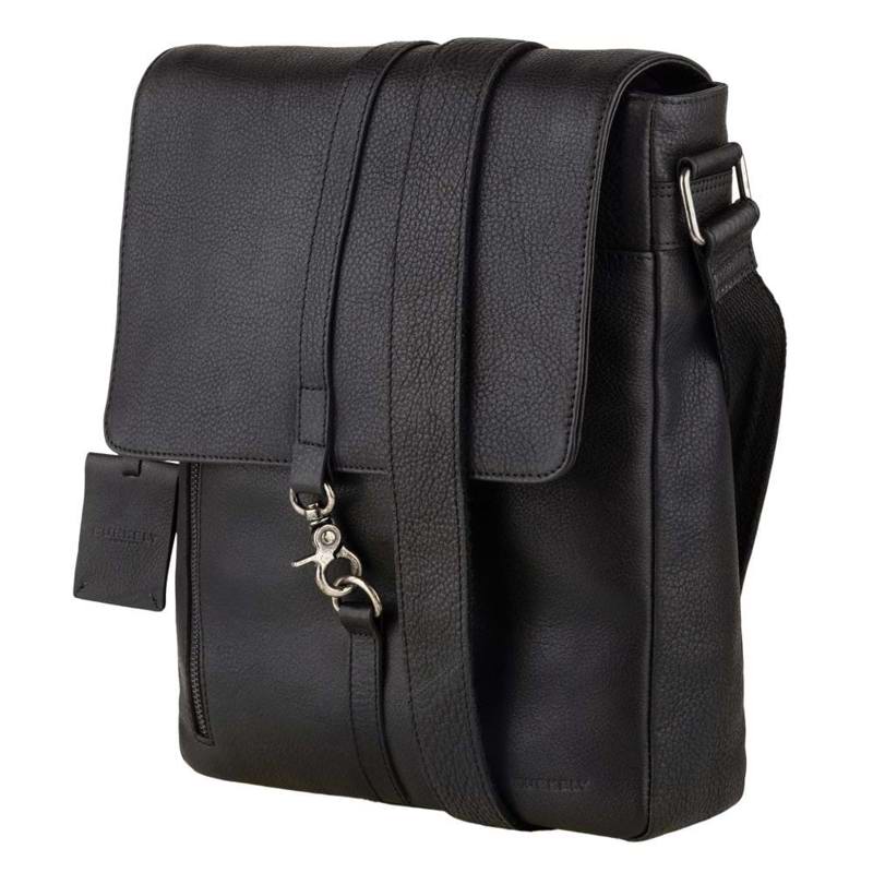 Burkely Crossbody M Antique Avery Svart 2
