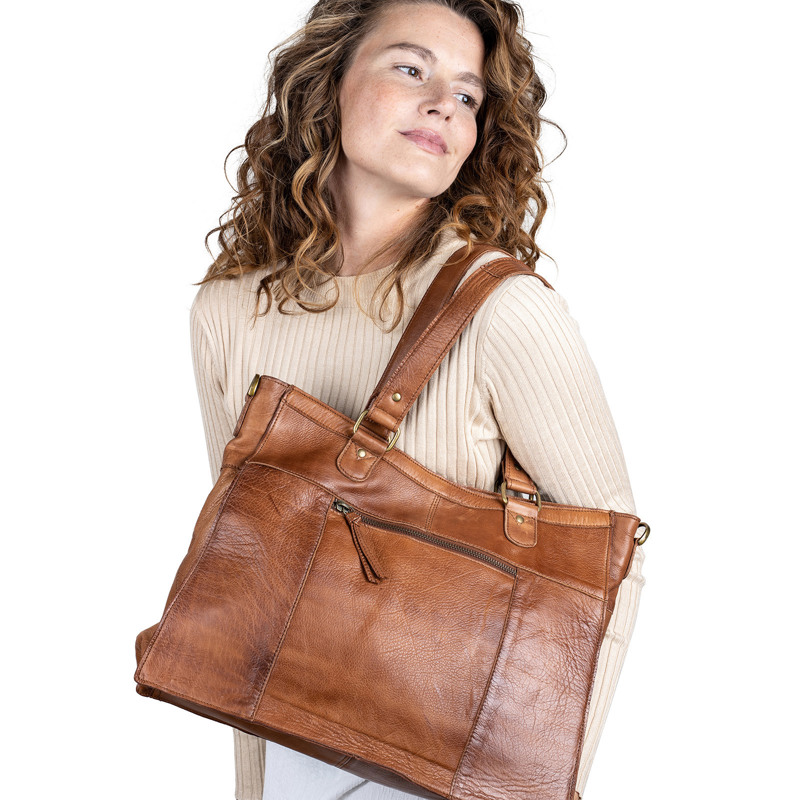 RE:DESIGNED Skuldertaske Molly Urban Brun 15" 2