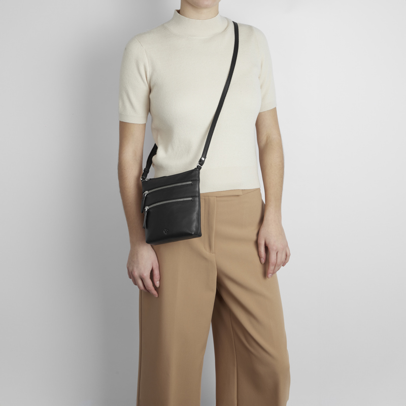 Aura Crossbody Norwich Svart 2