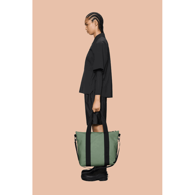 RAINS Tote Bag Mini Bladgrøn 2