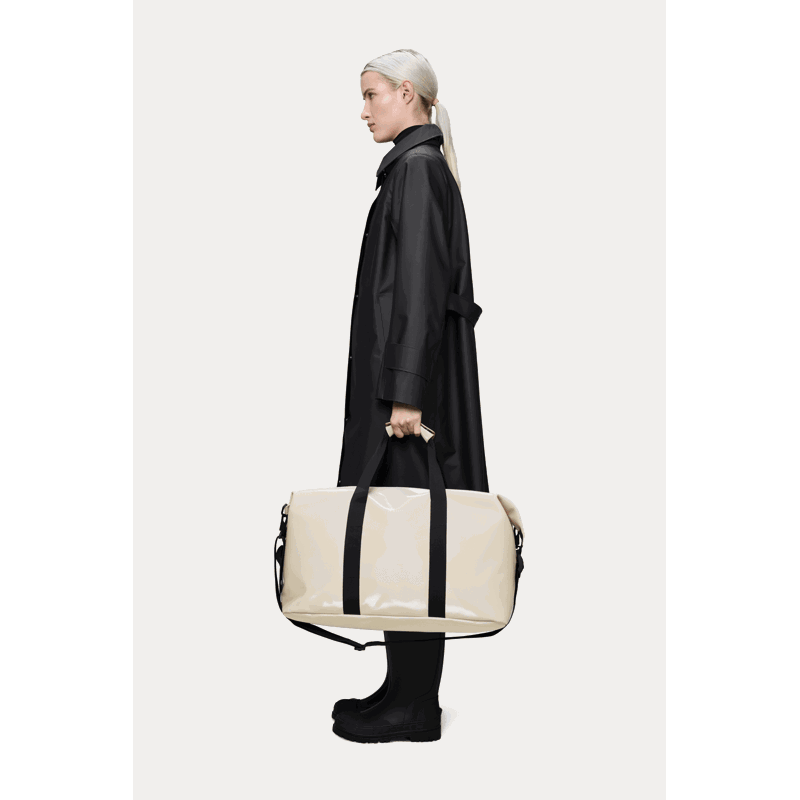 RAINS Rejsetaske Hilo Weekend Bag Sand/brun 4