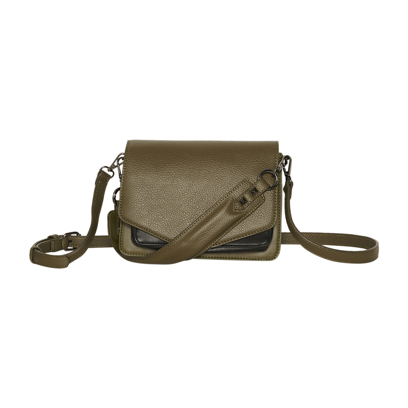 Noella Crossbody Ella Medium Armégrön 4