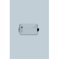 RAINS Toilettaske Zip W3 Lyseblå 1