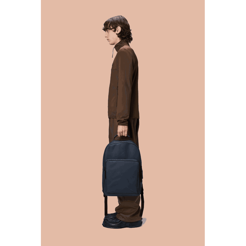 RAINS Rygsæk Book Daypack L Navy 4