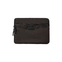 Sofie Schnoor Dator Sleeve HannahSY M. Brun 14" 1