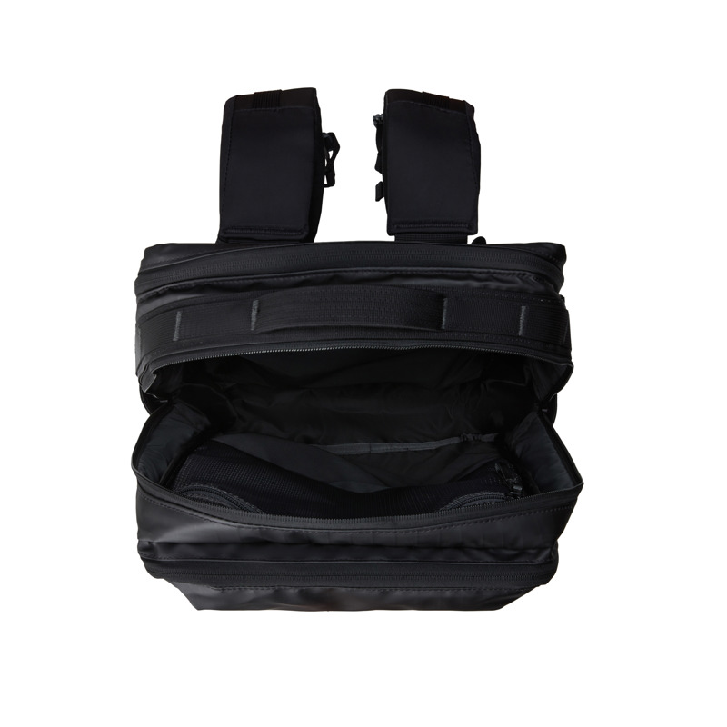 The North Face Ryggsäck Base Camp Voyager Day Svart 16" 5