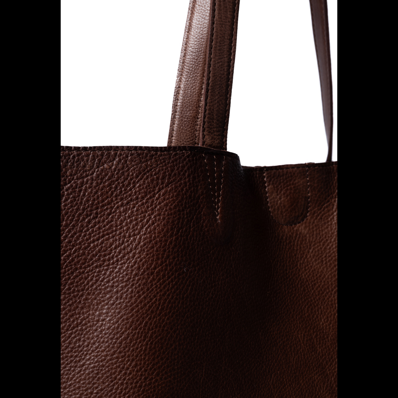 RE:DESIGNED Shopper Marlo Urban M. Brun 3