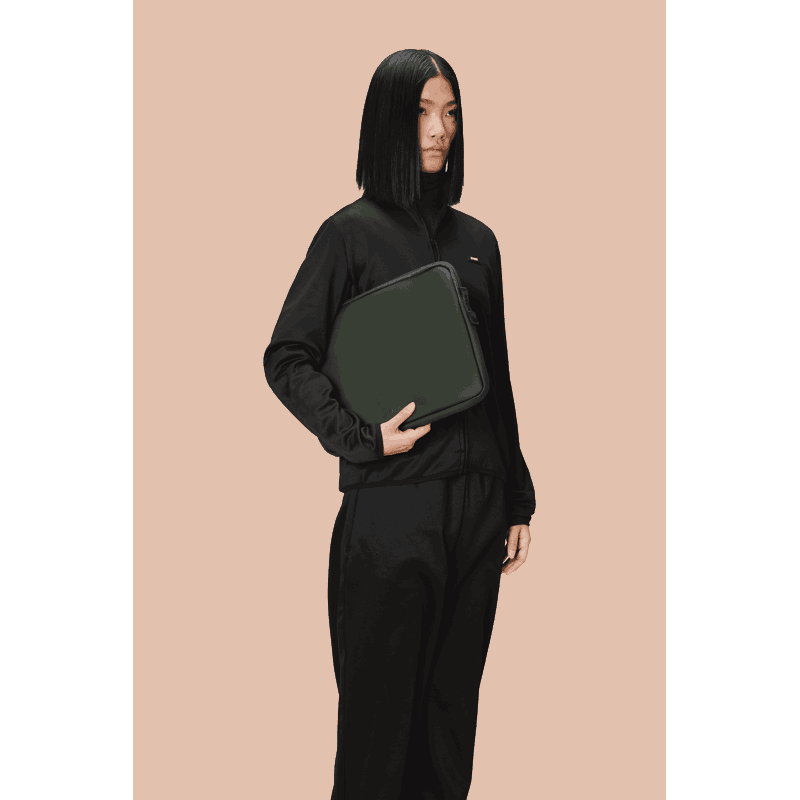 RAINS Dator Sleeve Trail Grön 14" 2