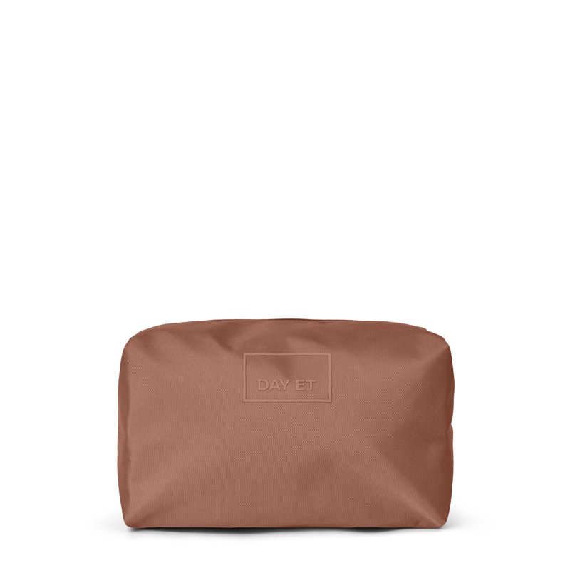 DAY ET Toilettaske Day RE-Mono Washba Cognac 1