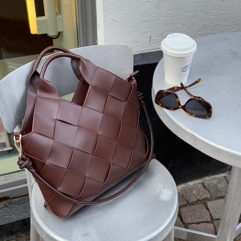 PITAYA Axelväska Marly XL Mocca Brun 13" 4