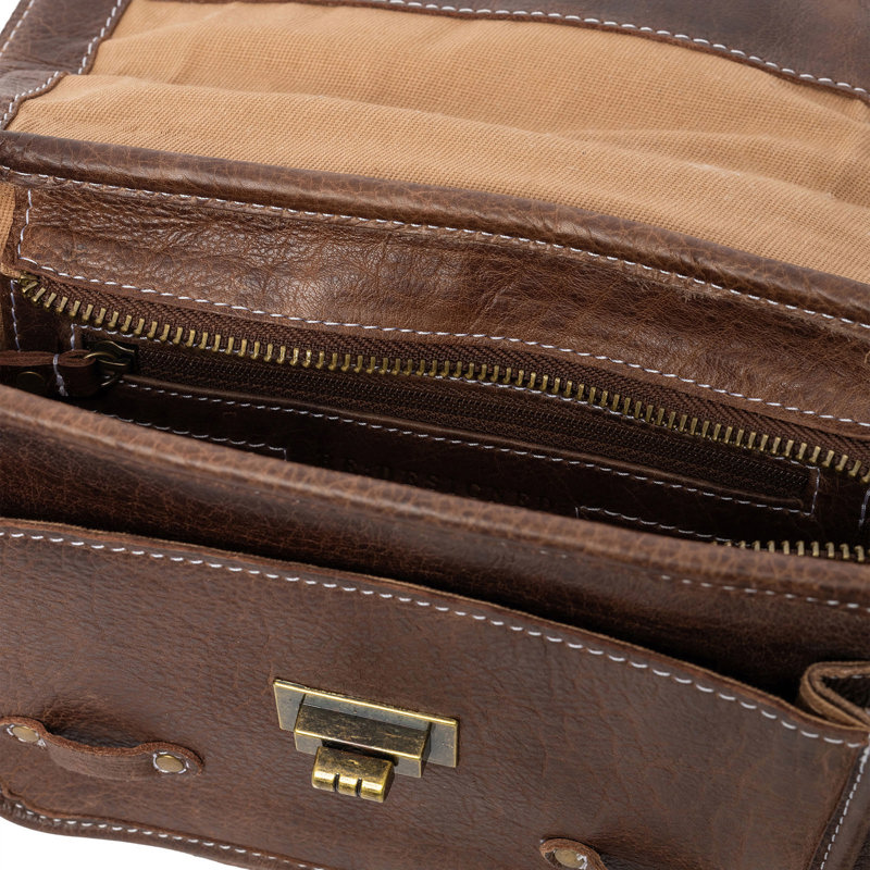 RE:DESIGNED Crossbody Henna Big M. Brun 4