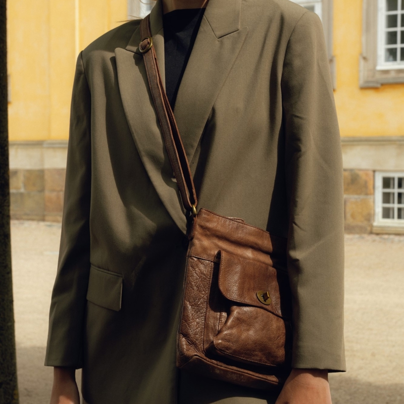 RE:DESIGNED Taske Kay Small Urban Brun 2
