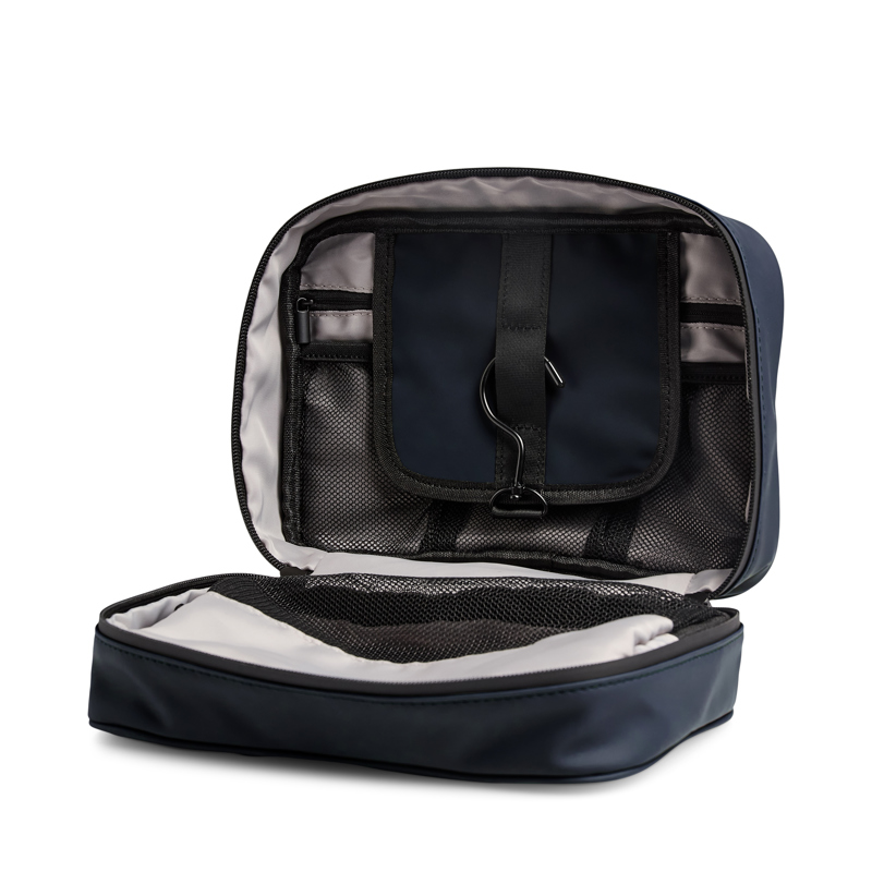 Tyler & Co Toilettaske Lagos med ophæng Navy 5