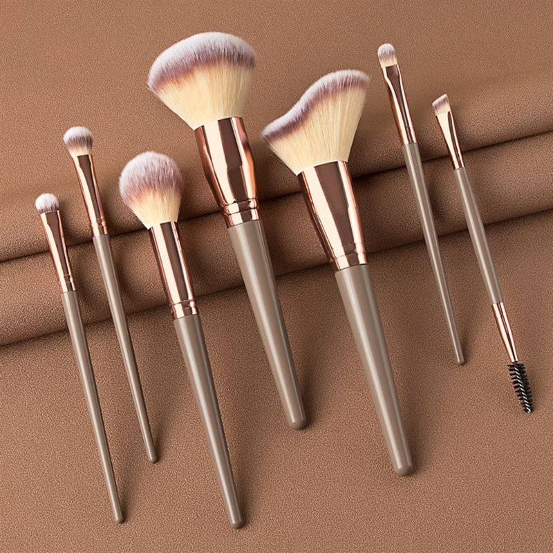 Technique Pro Makeupbørste Sæt Chamois Khaki 2