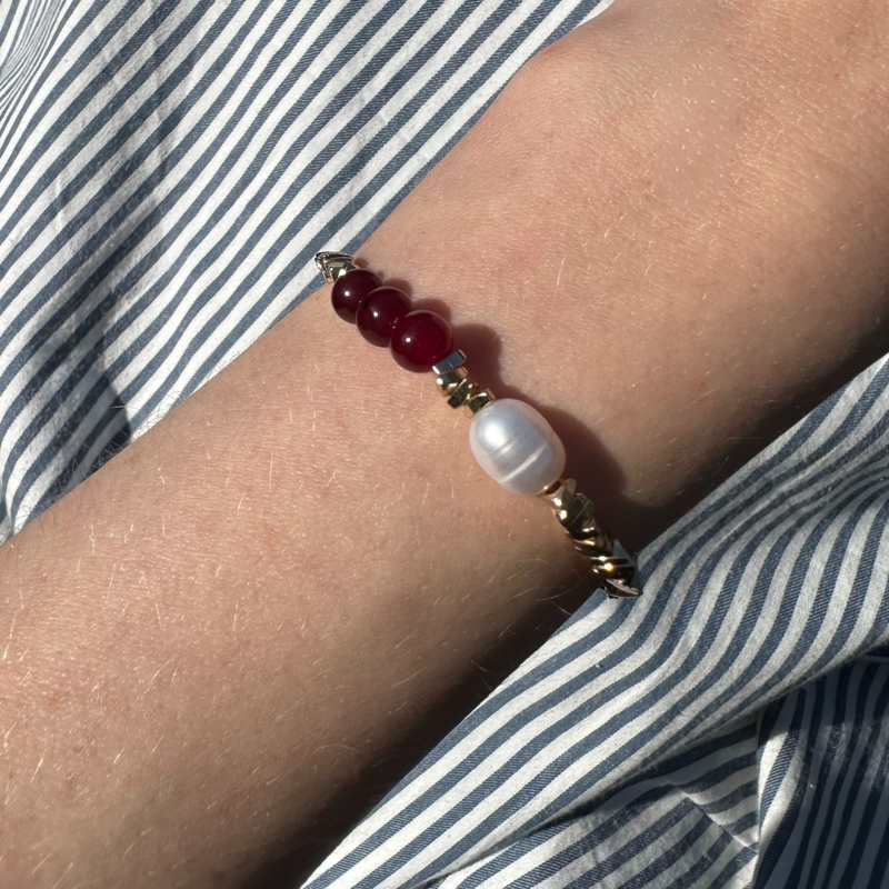 Conmé Pärlarmband Frida pärla Mörk Bordeaux 2