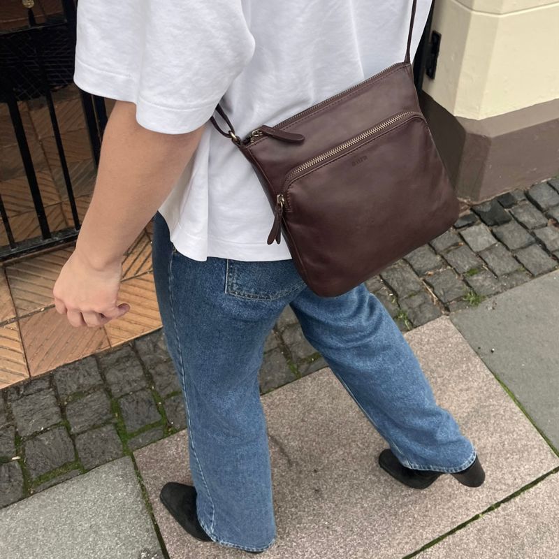 Aura Crossbody Palawan  M. Brun 8