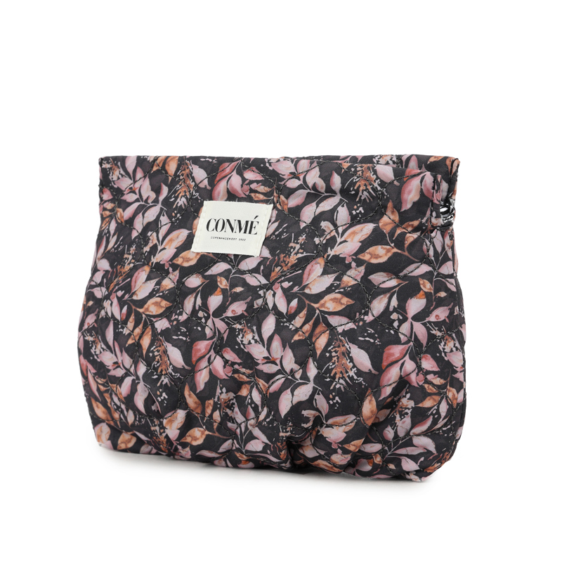 Conmé Kosmetikpung quilt Emma Blå Blomst 2