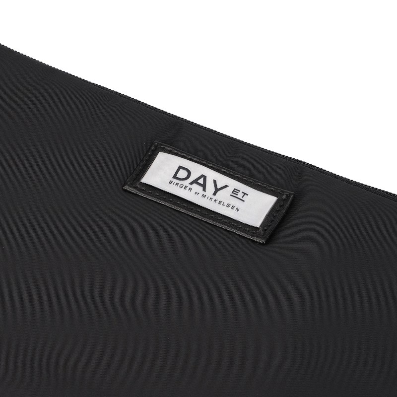 DAY ET Computer Sleeve Day G Sort 15" 4