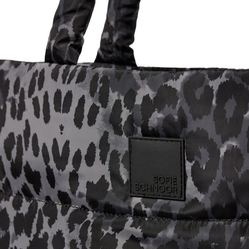 Sofie Schnoor Shopper Tote Ruthsy Leopard 3