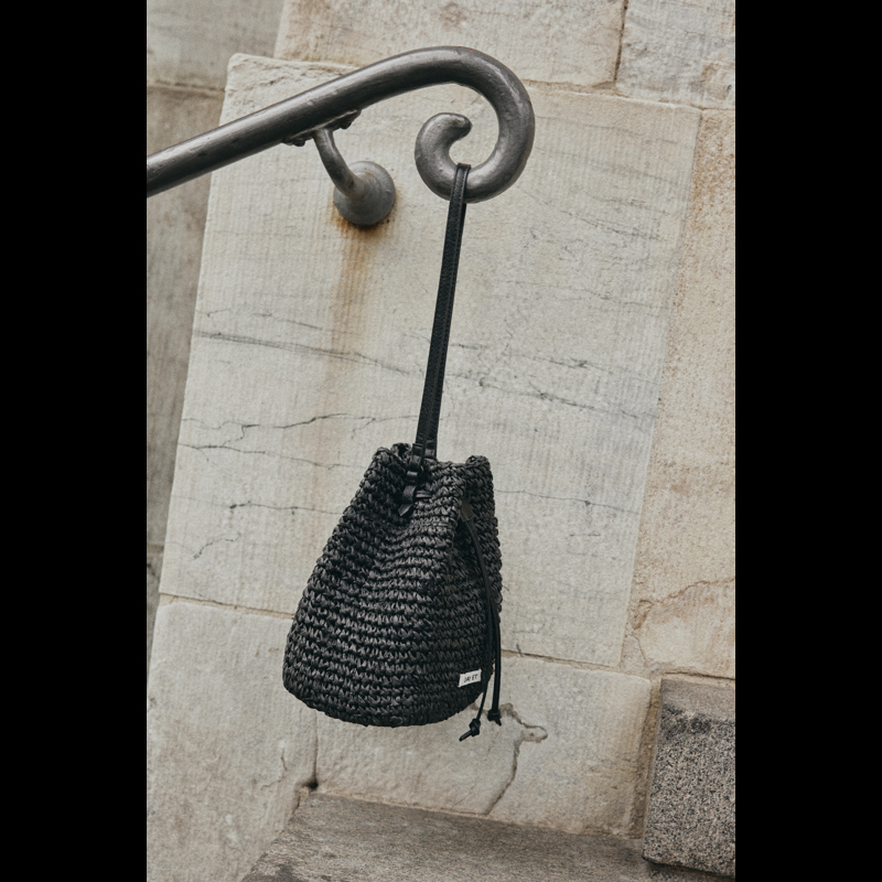 DAY ET Bucket taske Day Straw Sort 2