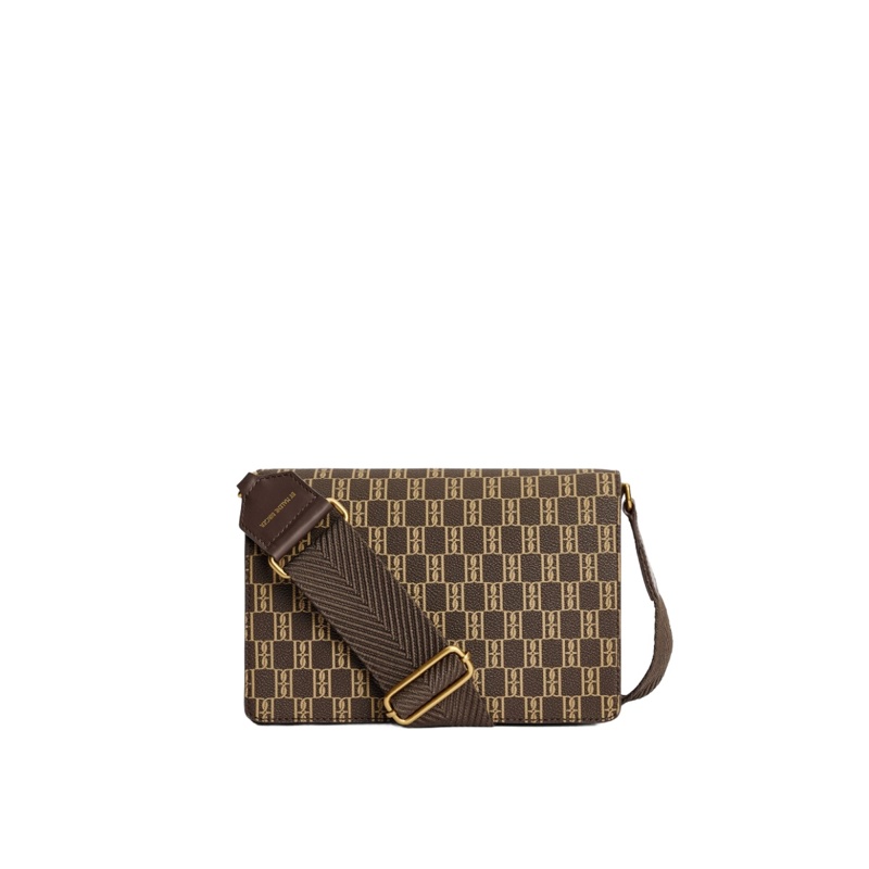 By Malene Birger Crossbody Loenna Monogram Brun 1