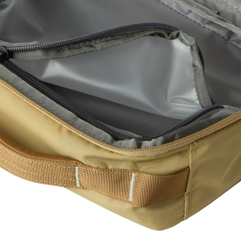 The North Face Toilettaske Base Camp Voyager Brun/Beige 4