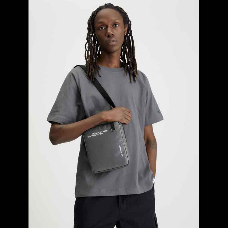 Calvin Klein Crossovers Grå 2