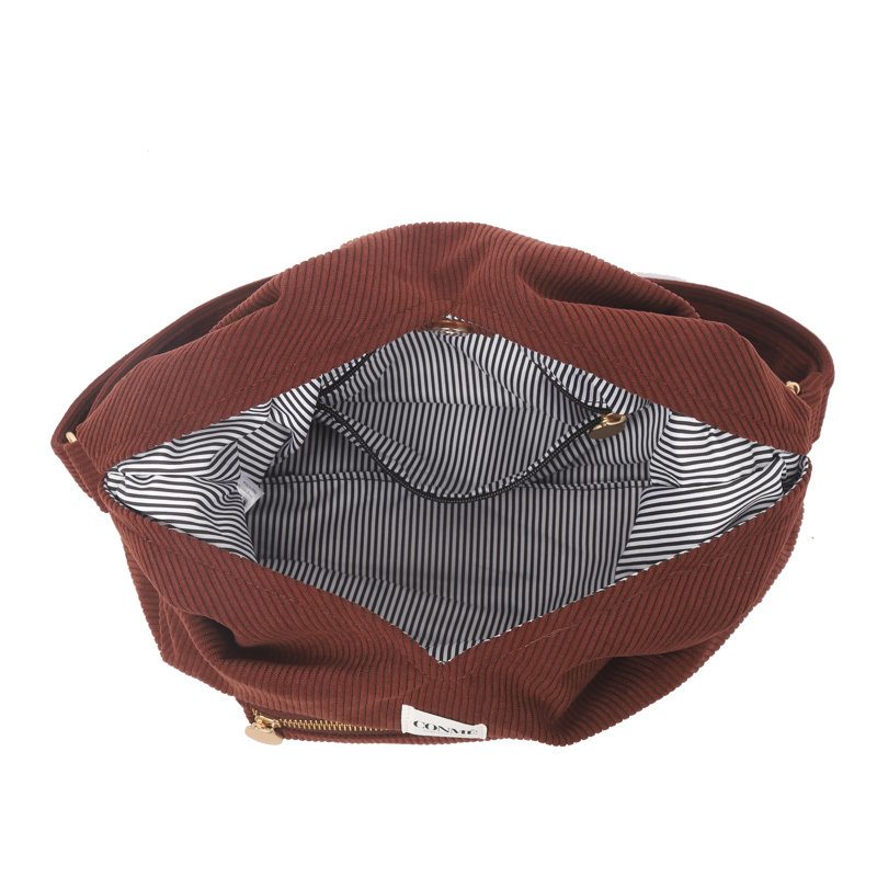 Conmé Axelväska Nanna pocket Bordeaux 4
