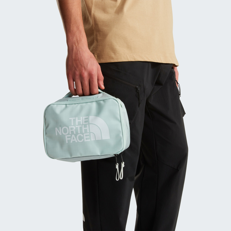 The North Face Toilettaske Base Camp Voyager Mint 2