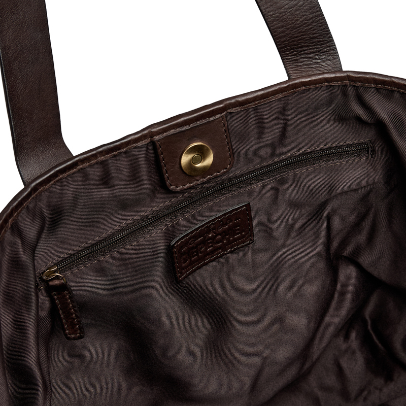 Depeche Shopper Sofya Brun 2