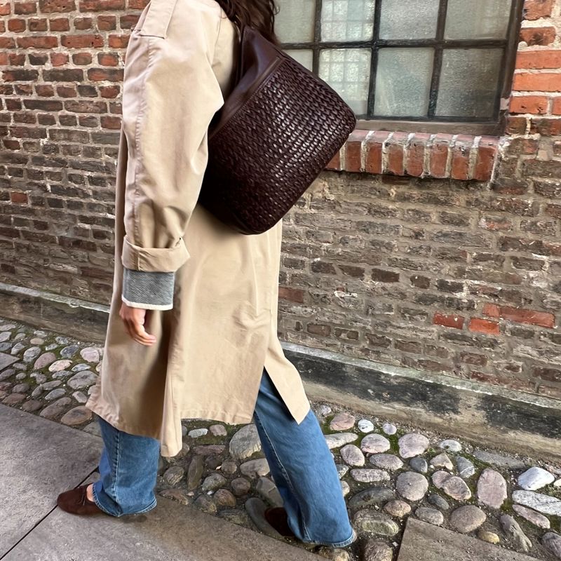 Aura Shopper Sanya  M. Brun 2