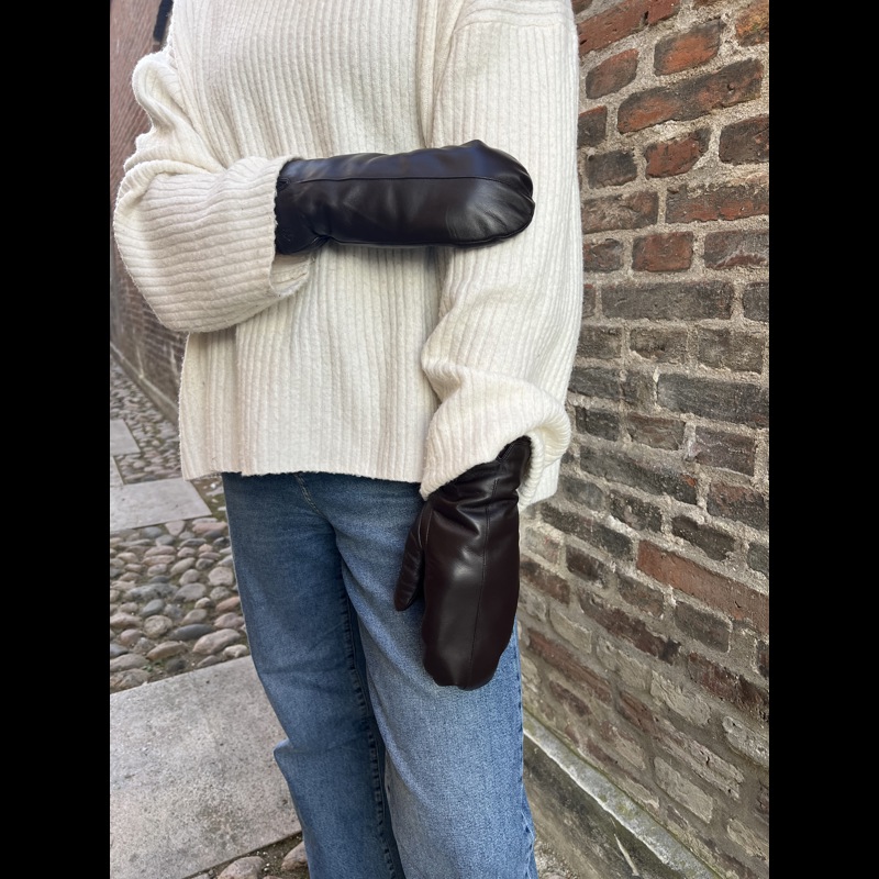 Aura Vantar Moritz M. Brun Str M 6