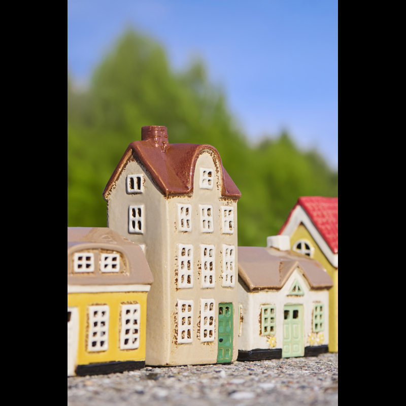 Ib Laursen Fyrfadsstage Hus Ebeltoft Gul 4