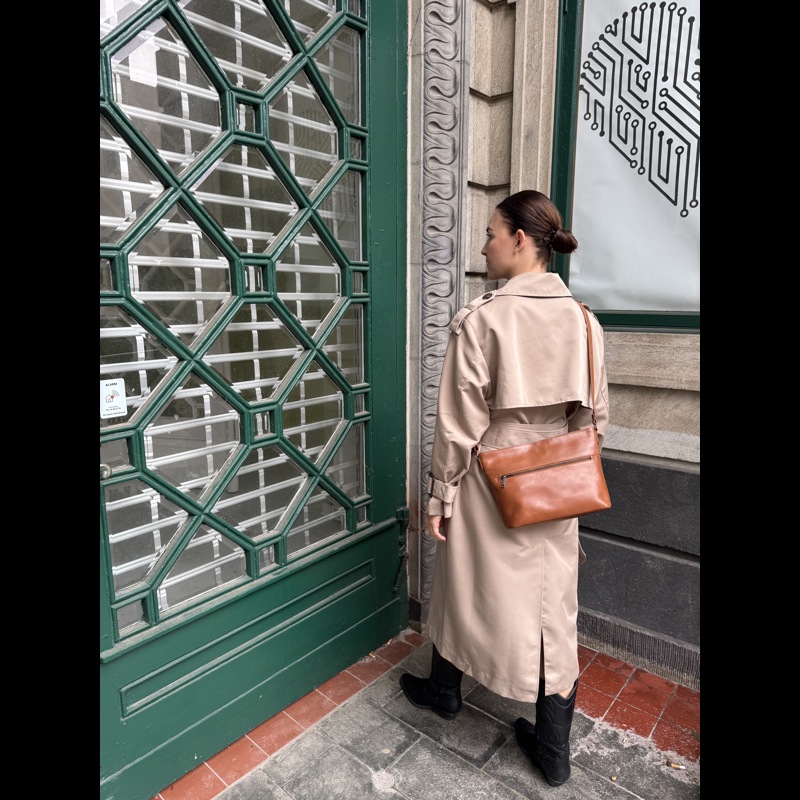 MARKBERG Crossbody Sofina Antique Kastanje 6