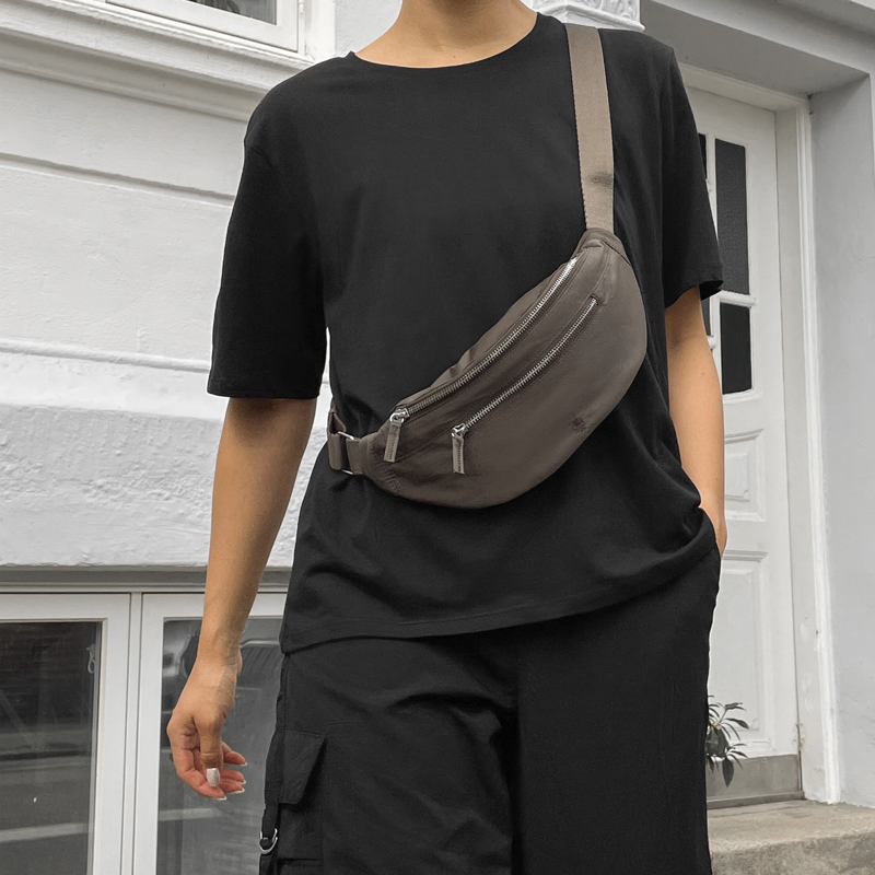 Aura Bæltetaske York Recycled Taupe 2